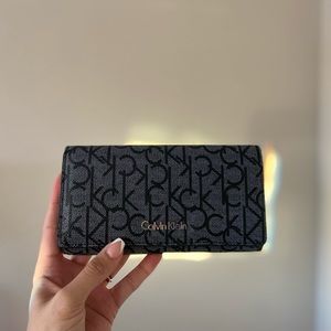 Calvin Klein Trifold Wallet